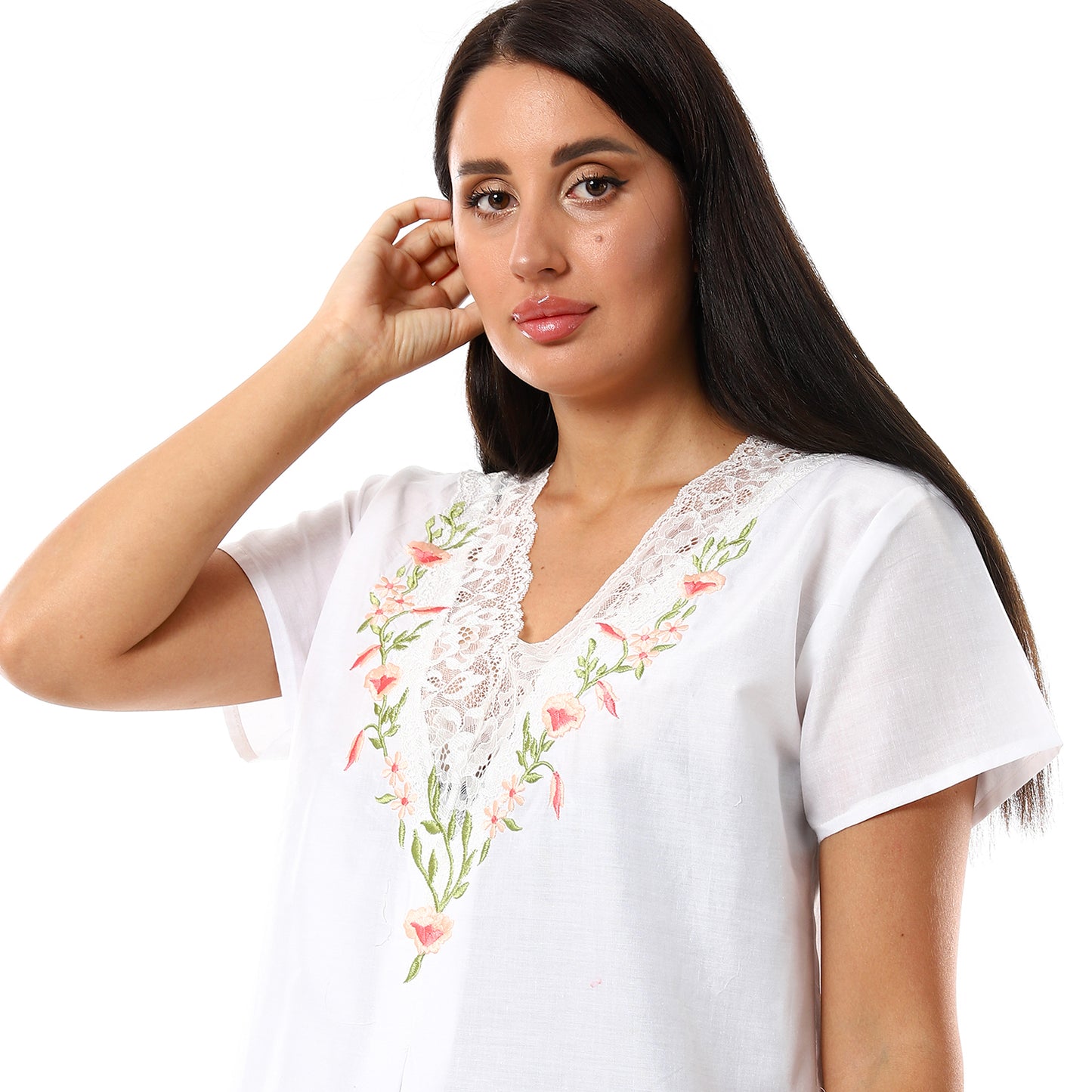 876 قميص نوم لينوه بالدانتيل على الكم