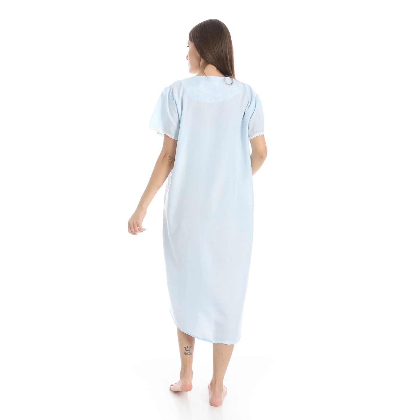 893 قميص نوم قصير بالدانتيل على الكم