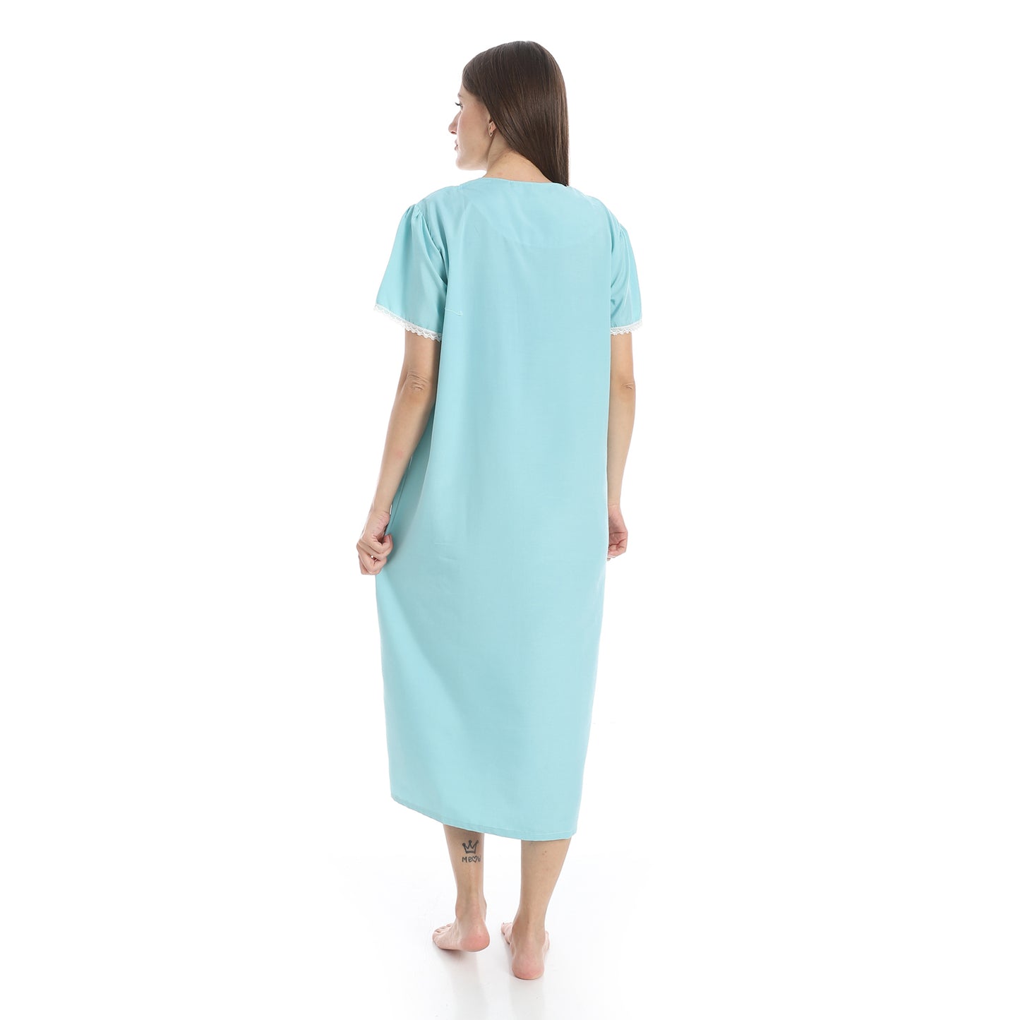 893 قميص نوم قصير بالدانتيل على الكم