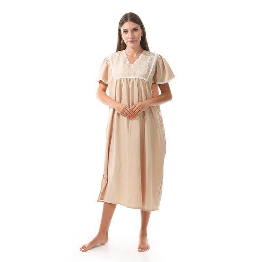 KHW893 قميص نوم قصير مطرز بالدانتيل على الكم