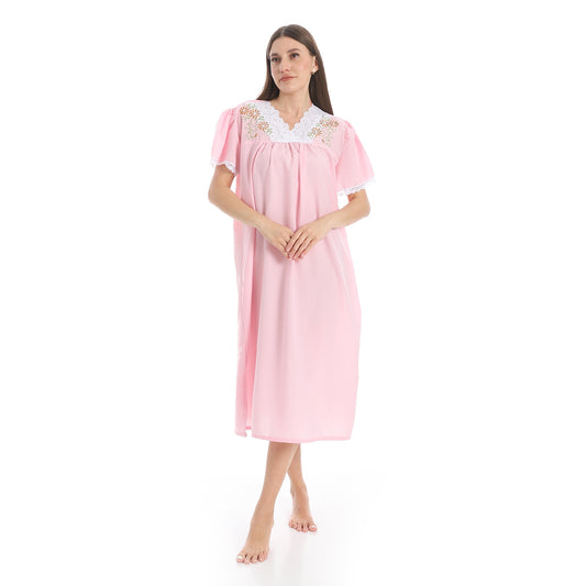 KHW 910 قميص نوم قصير بالدانتيل على الصدر