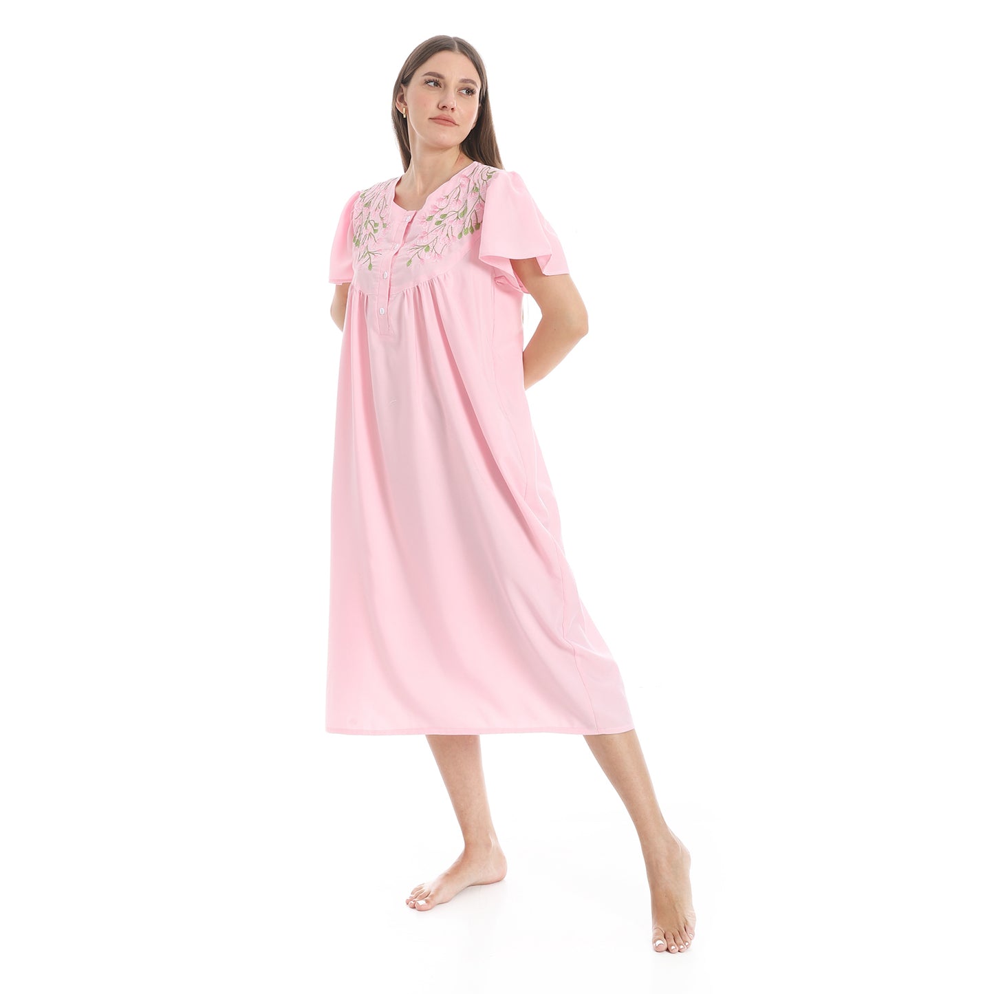 KHW 988 قميص نوم قصير مطرز بسفرة