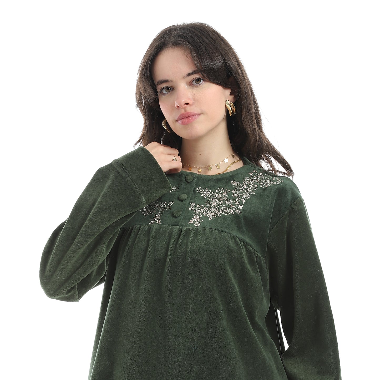 D17-W26 قميص نوم قطيفة مطرز بسفرة