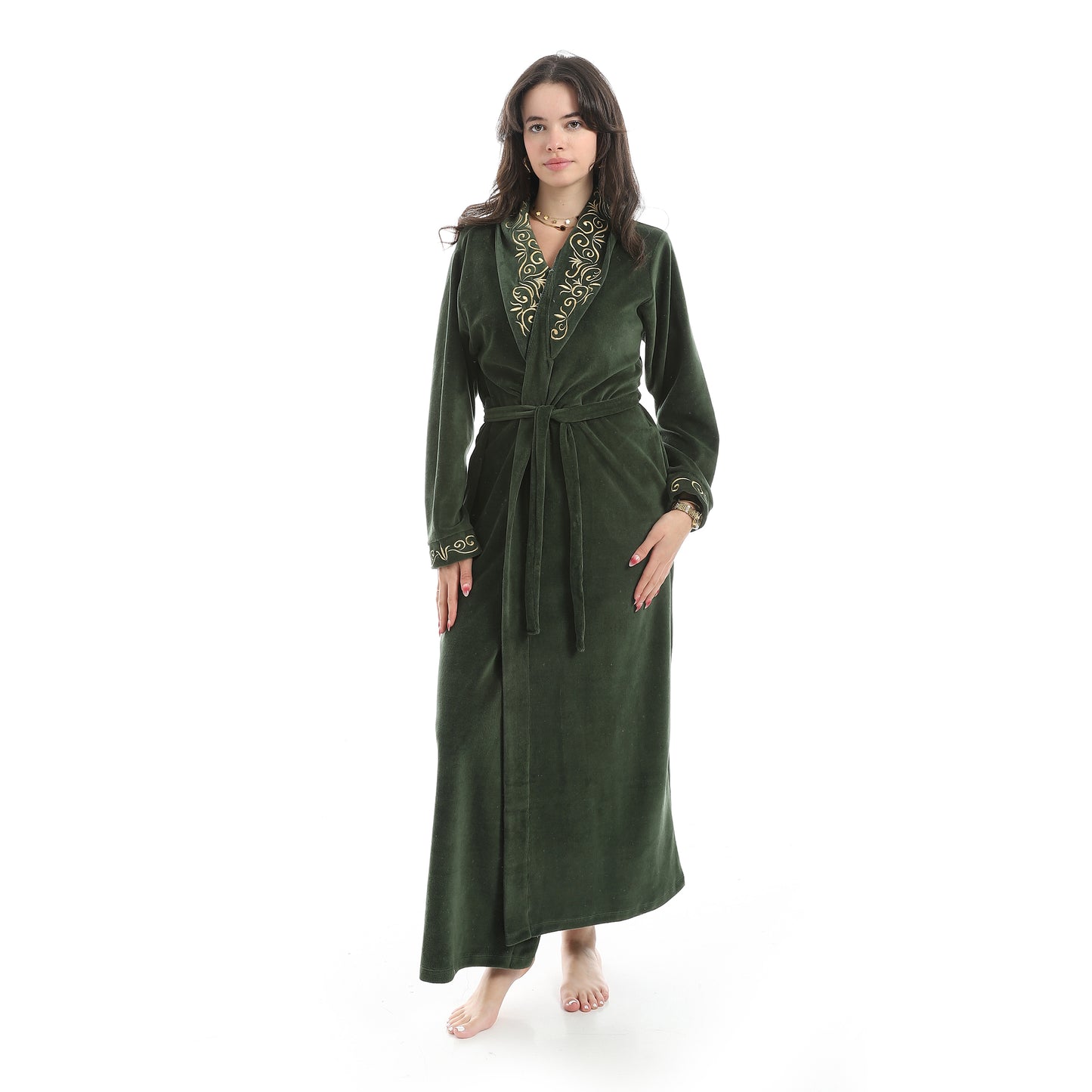 D40-W26 روب شتوي قطيفة طويل مطرز