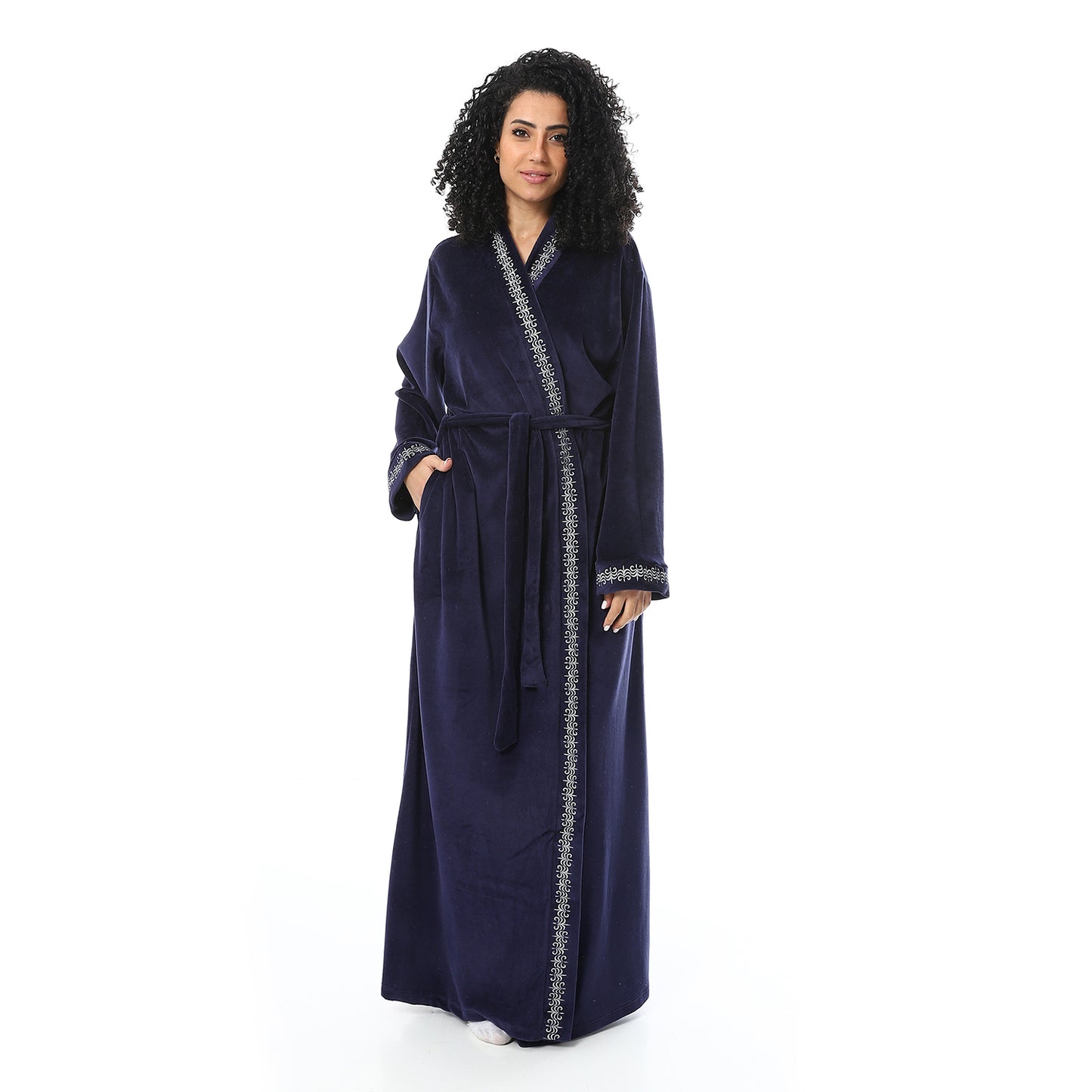 D29-W25 روب شتوي قطيفة طويل
