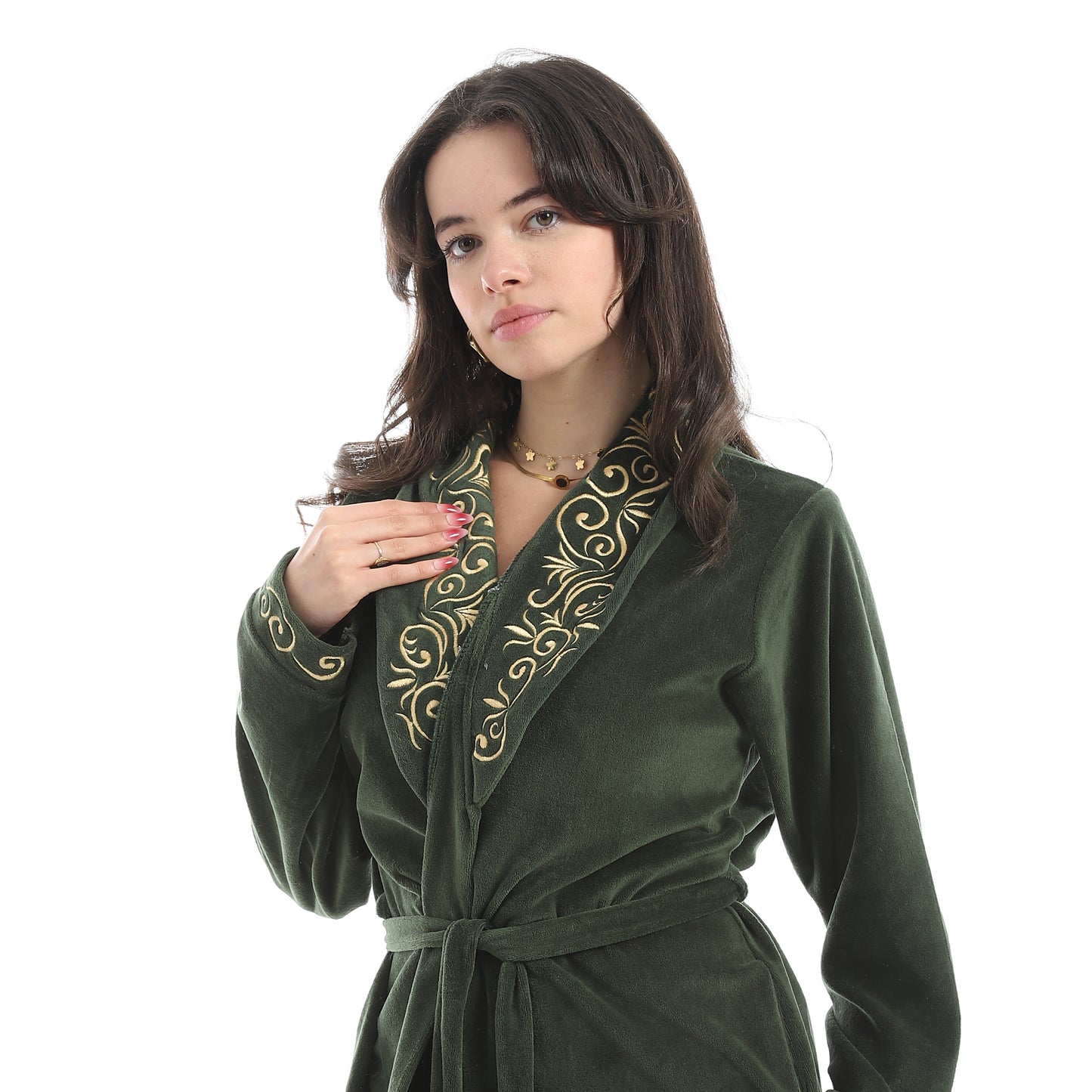 D40-W26 روب شتوي قطيفة طويل مطرز