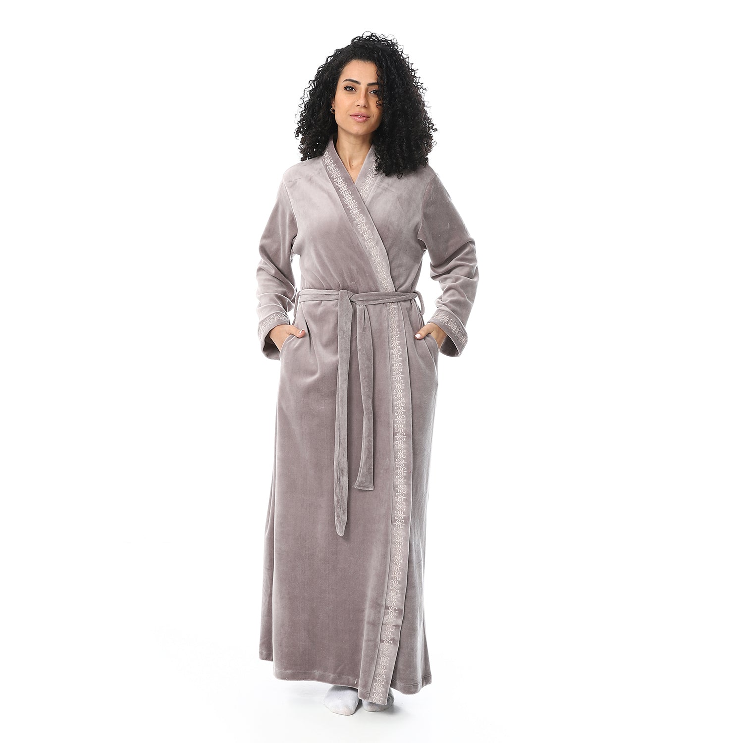 D29-W25  روب شتوي قطيفة طويل Translation missing: ar.content.product_image_main